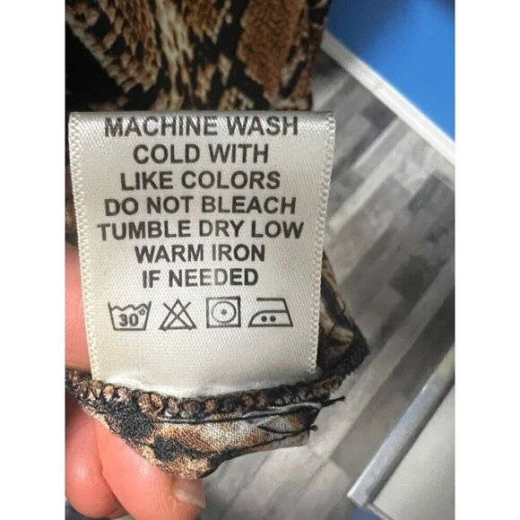 TRUTH Snake Print Sleeveless Halter Top With Back Button Closure, workattire, XL - Picture 6 of 9